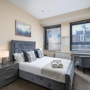 Spacious 2 Bedroom - Sleeps 6 Apartment Brighton